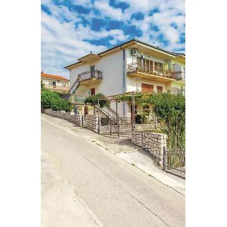 Apartment Nice In With 2 Bedrooms And Wifi *